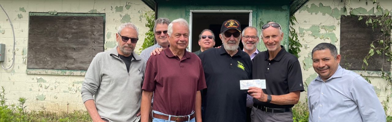 The New City Rotarians donate to Rockland Homes for Heroes